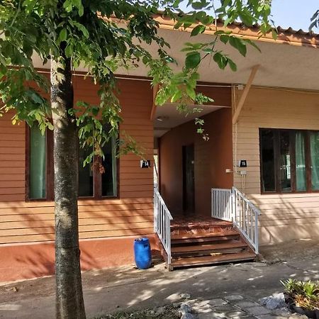Baan Pordee Homestay Phayayen エクステリア 写真