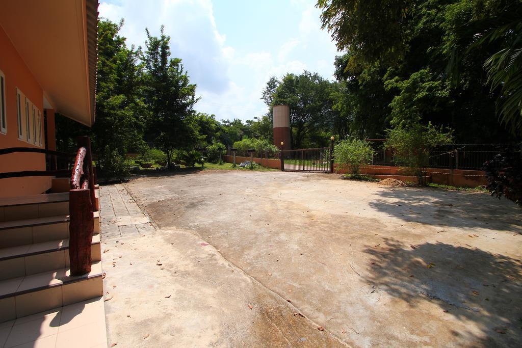 Baan Pordee Homestay Phayayen エクステリア 写真